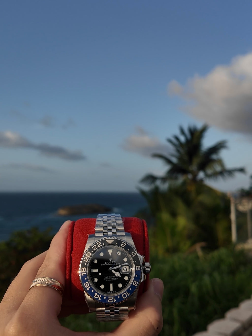 Rolex GMT MASTER II “BATGIRL”