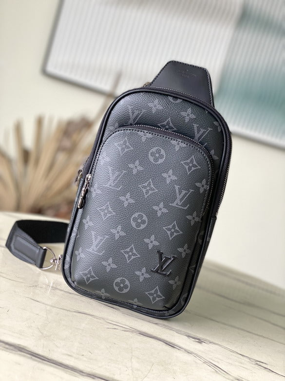 LV Avenue M47137 16x33x5 7cm