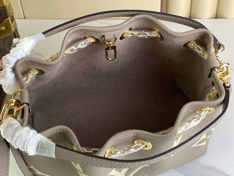 LV Bundle