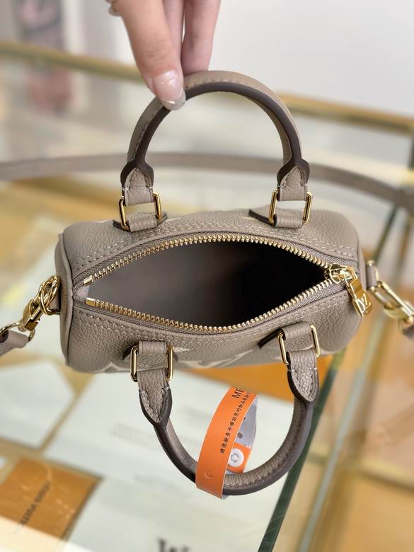 LV Small M82890