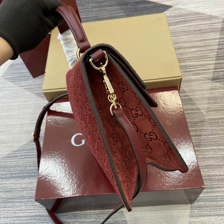 GG 813399 Red