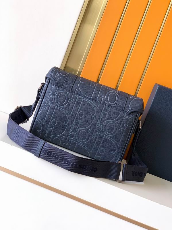 DIOR D333