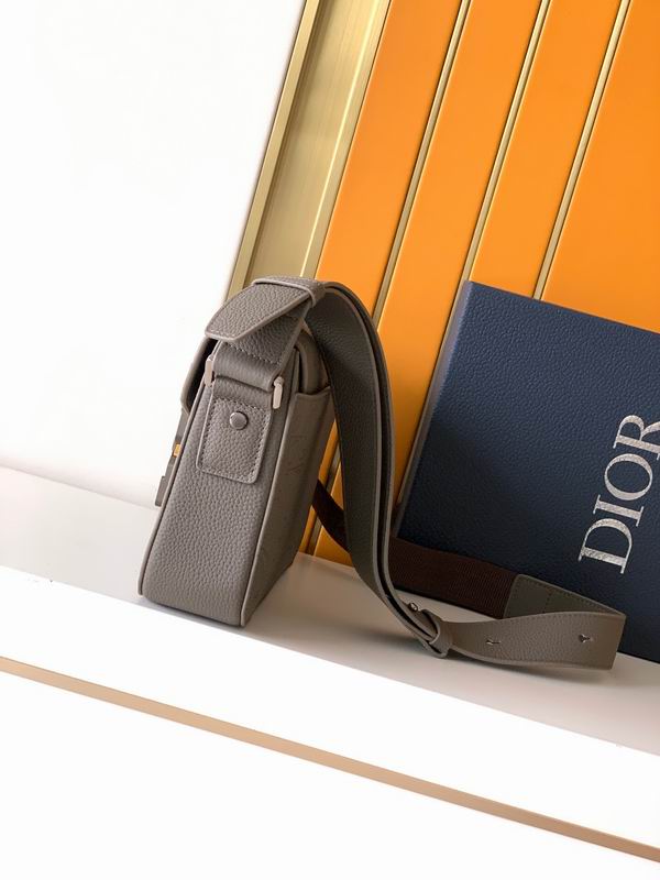 Dior Messenger Bag 049