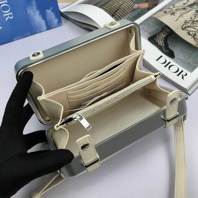 DIOR / RIMOWA (A925) G