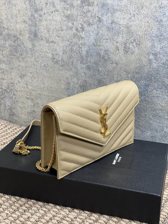 YSL 1852966 C